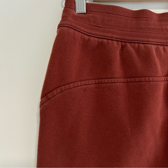 Lululemon athletica scuba high rise joggers maroon - Picture 6 of 12